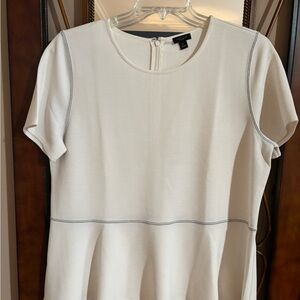 Ann Taylor Cream Short-Sleeve Peplum Top with Dark Contrast Stitching XL
Work